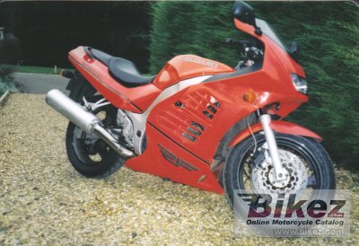 1996 Suzuki RF 600 R photo
